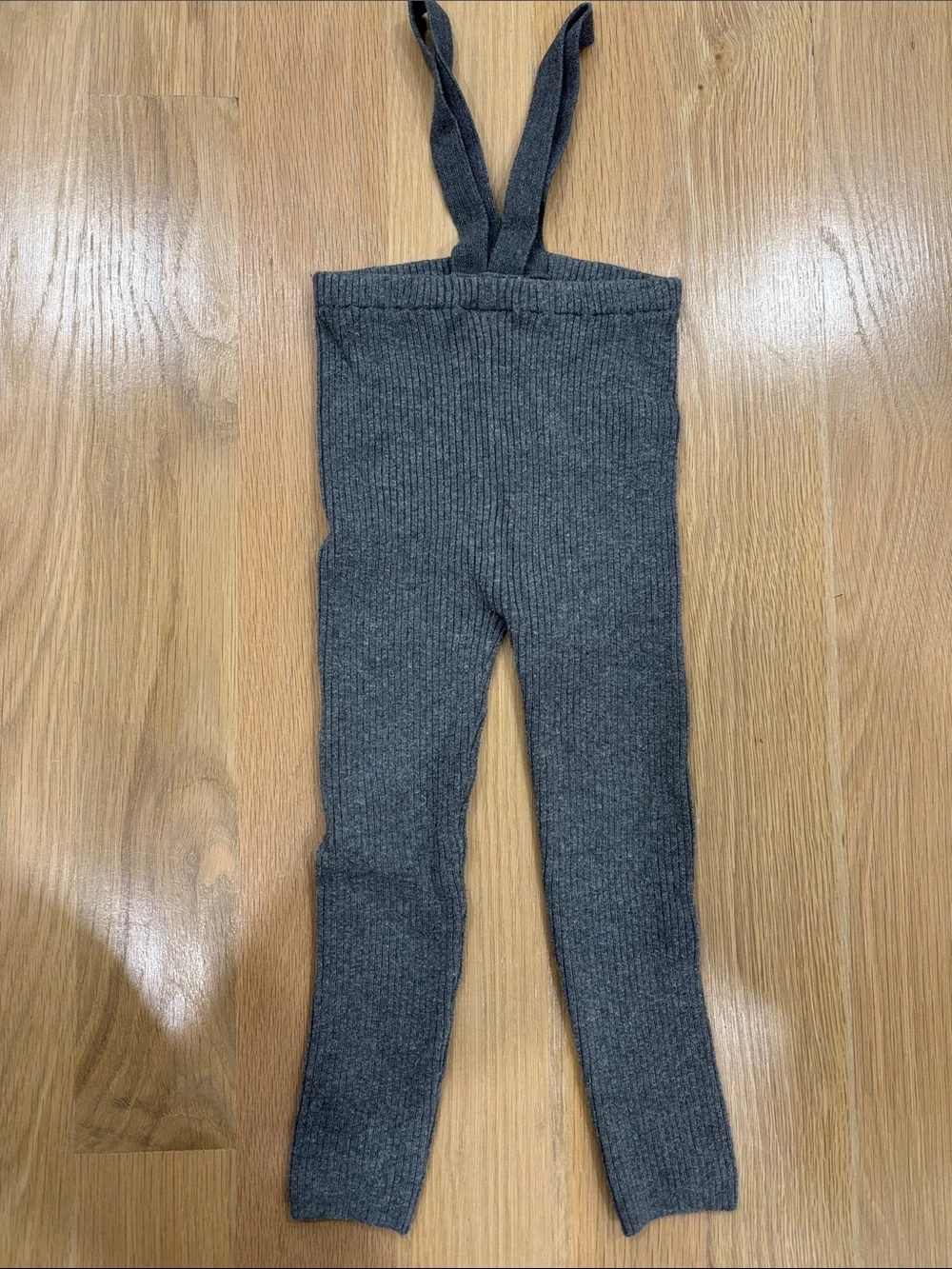 Lil Legs Kids Gray Knit Sweater & Suspender Leggings Set